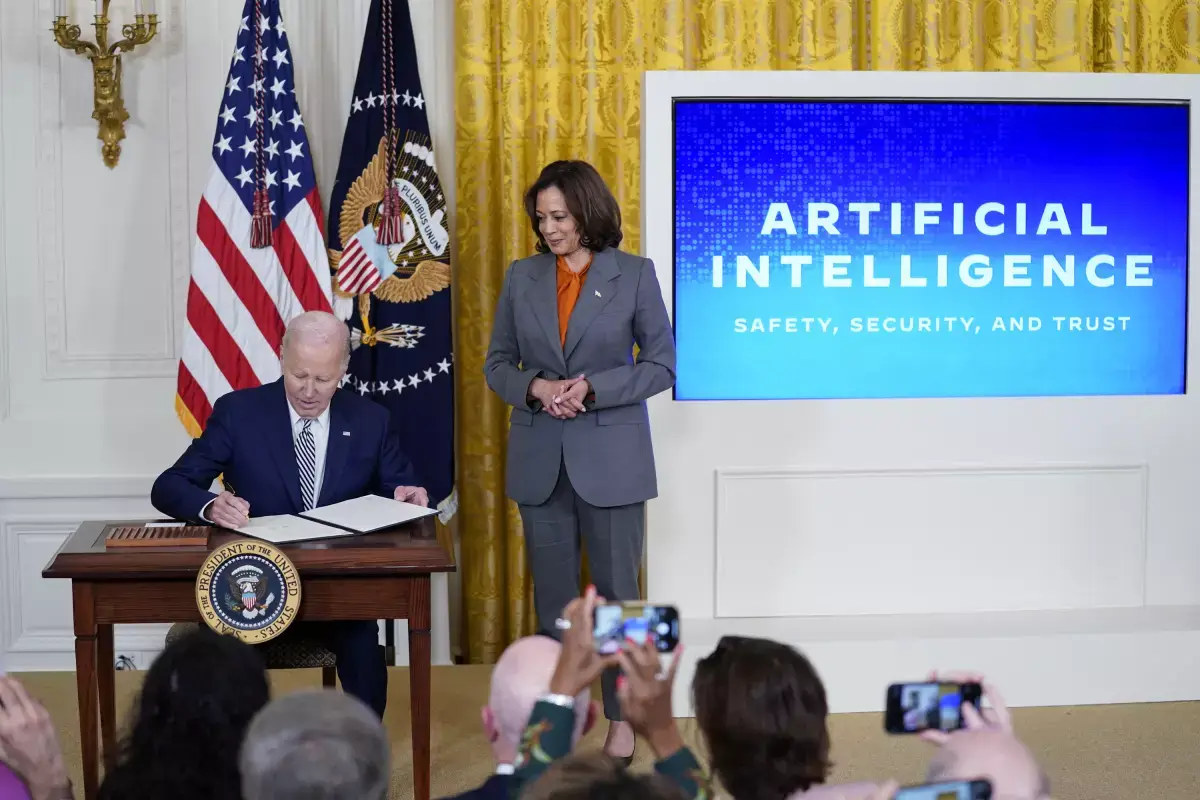 拜登签署的首份人工智能行政命令：大力抢人工智能领域的人才